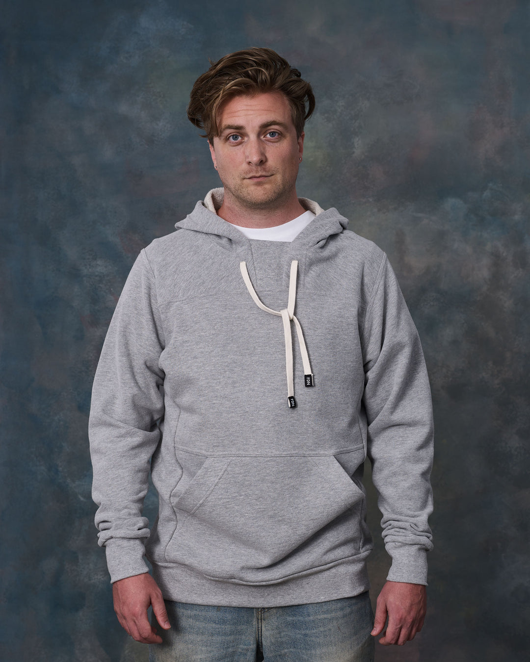 FALL PULLOVER HOODIE