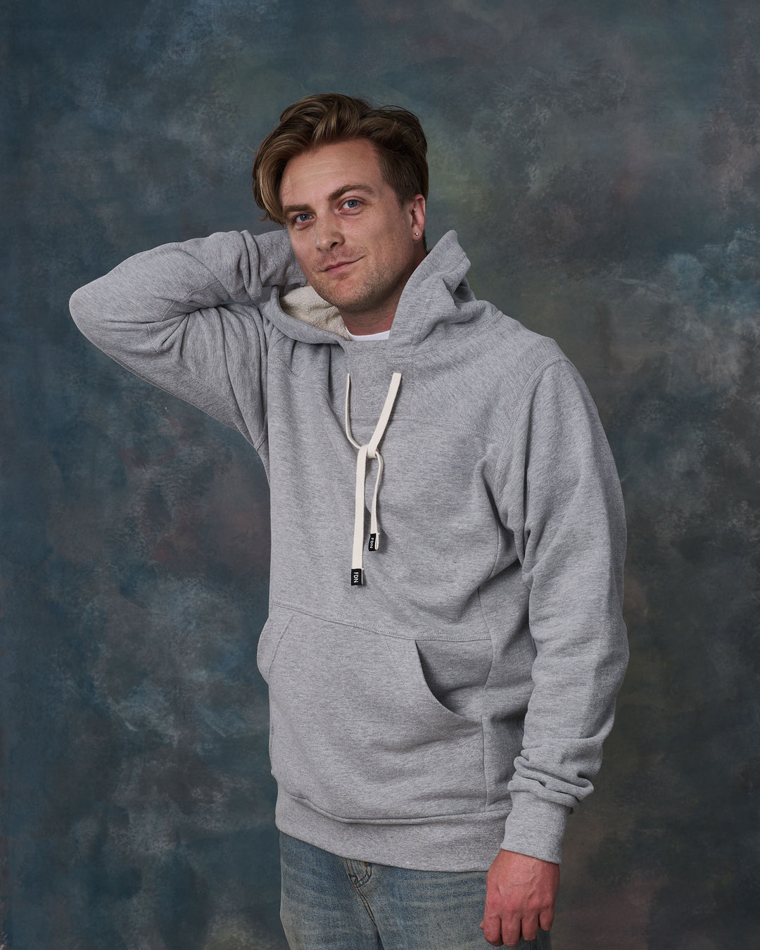 FALL PULLOVER HOODIE