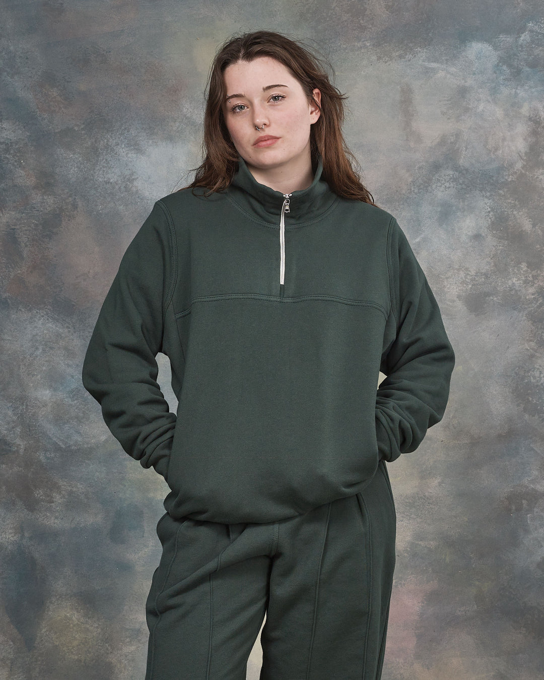 QUARTER ZIP SWEATSHIRT